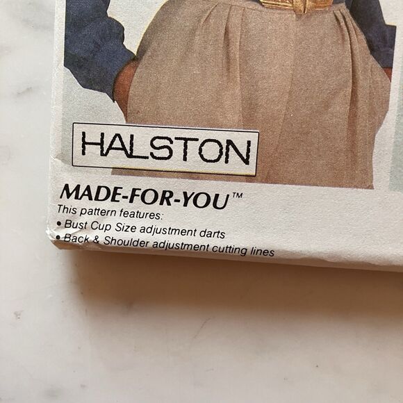 Vintage McCalls 8106 Pattern Misses 1980s Button Up Shirt Blouse Halston - Picture 5 of 9